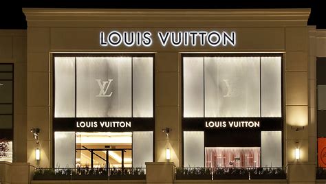 does lv have an outlet|lv outlet near me.